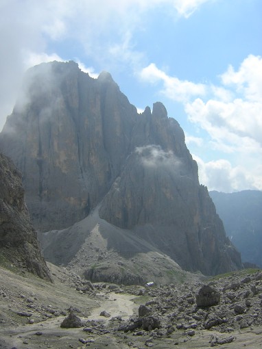 il rifugio pradidali, cima Canali