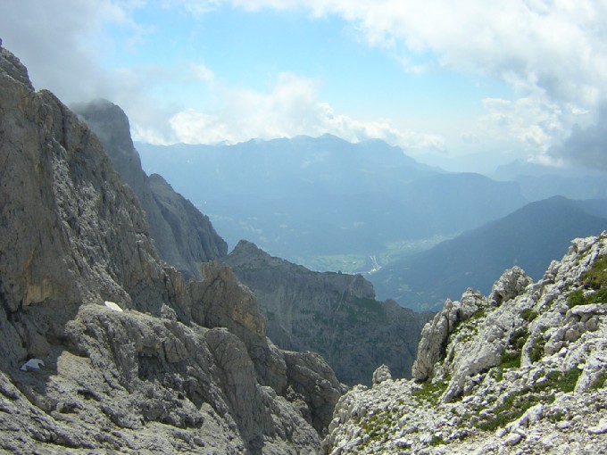 salendo alla cima Val di Roda