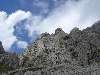 il sentiero che scende dalla ferrata Gusella verso il Porton