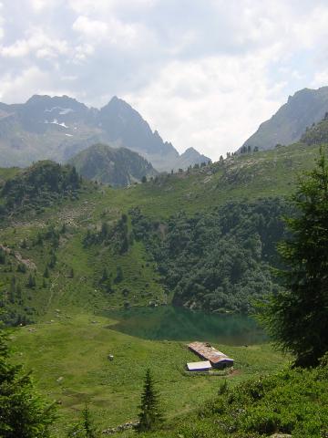 il lago di Moregna