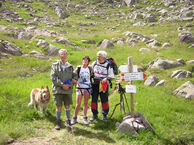 foto di gruppo al bivio