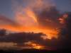 uno spettacolare tramonto come se ne vedono spesso nelle campagne toscane